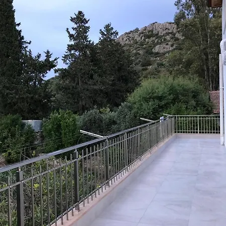 Otel özdemir