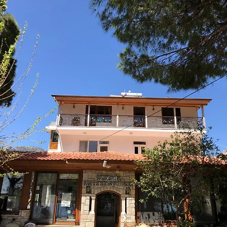 Oezdemir Datca